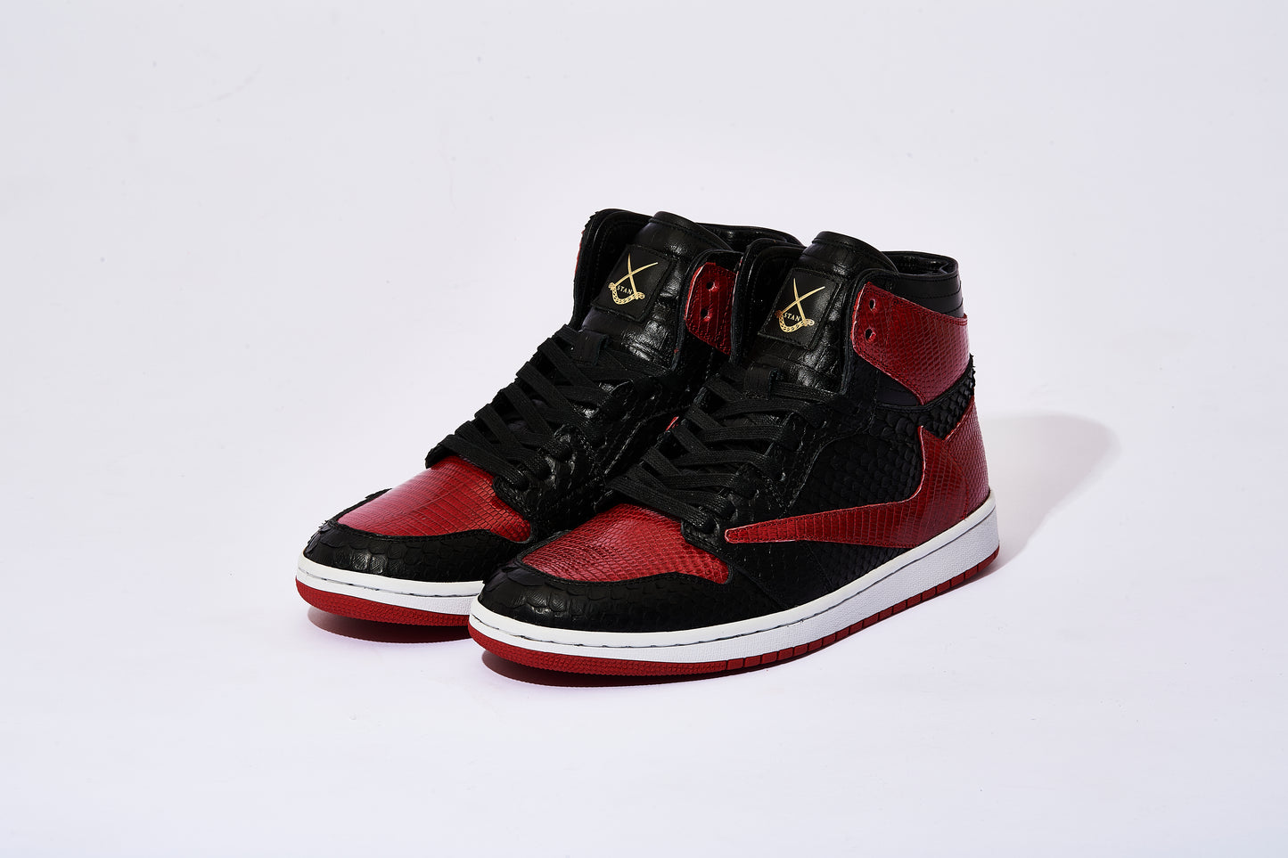 GLS-011/TS BRED EXOTIC LUX