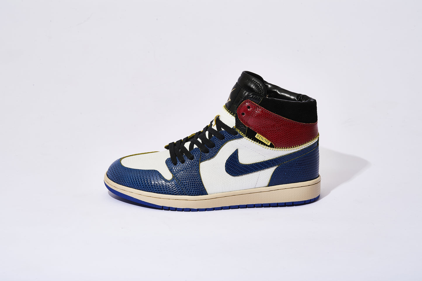 GLS-AJ1-012/LA BLUE LUX